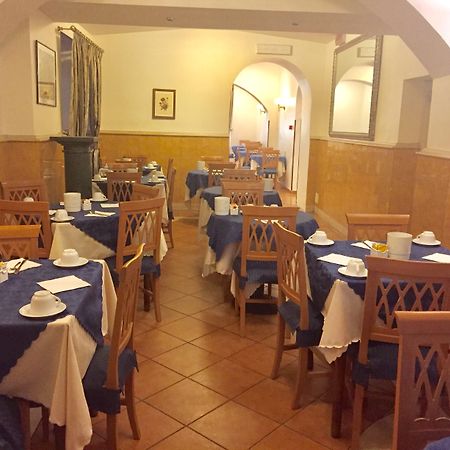 Hotel Giglio Dell'Opera Ρώμη Εξωτερικό φωτογραφία