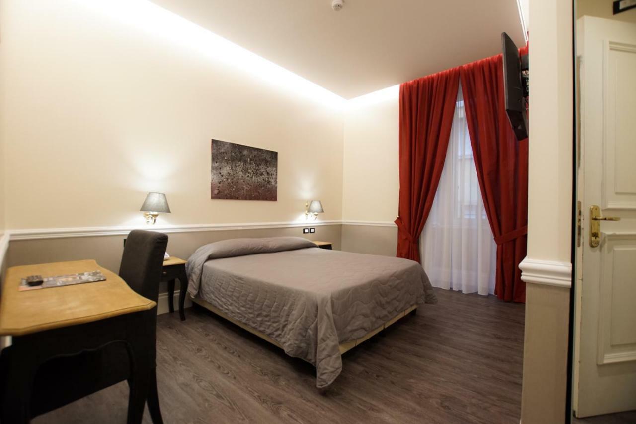 Hotel Giglio Dell'Opera Ρώμη Εξωτερικό φωτογραφία