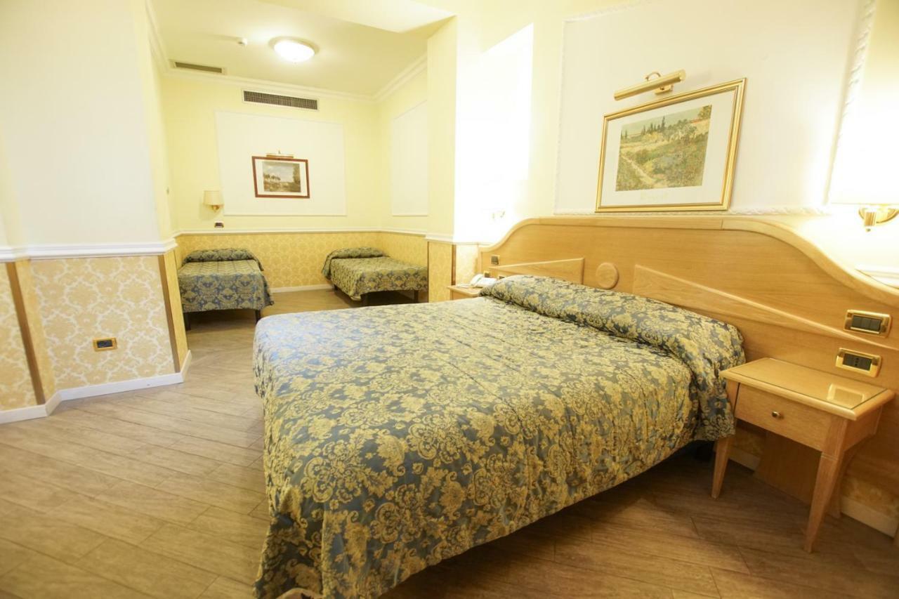 Hotel Giglio Dell'Opera Ρώμη Εξωτερικό φωτογραφία